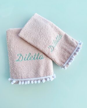 Set Asciugamani Personalizzati Spugna Rosa Baby e PonPon Bianco