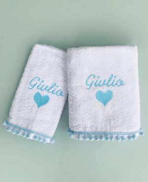 Set Asciugamani Personalizzati Cuoricino Celeste e PonPon