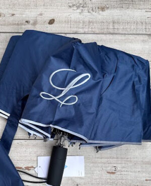 Ombrello BLU personalizzato con ricamo delle iniziali SENZA CUSTODIA