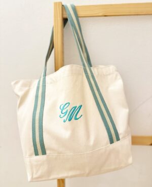borsa mare con iniziali corsivo ricamate capiente